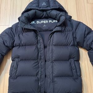 Aritzia Black Puffer Jacket TNA